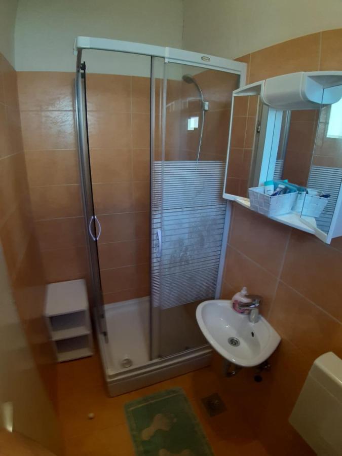 Apartmani Milka 파코스탄 외부 사진